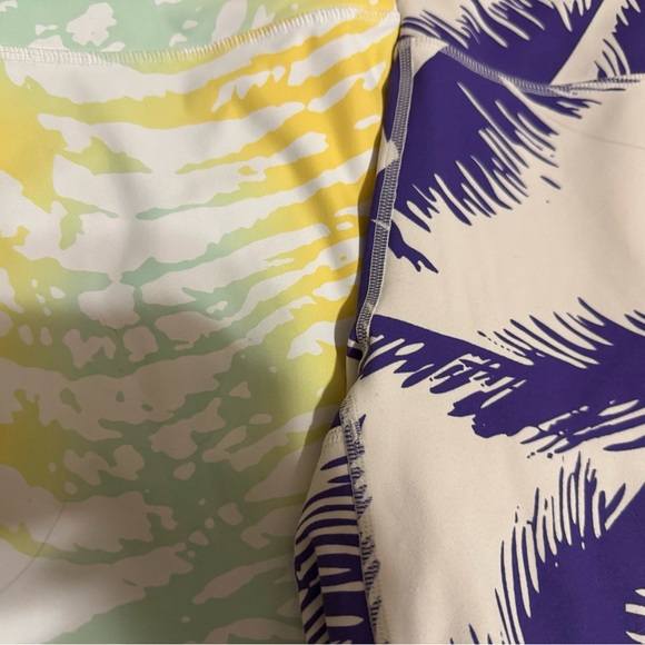 Fabletics Medium Legging Lot Capri 7/8 Length PureLuxe - Picture 3 of 5